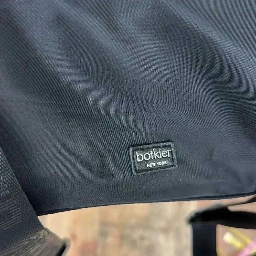 Botkier New York Backpack - Picture 11 of 11